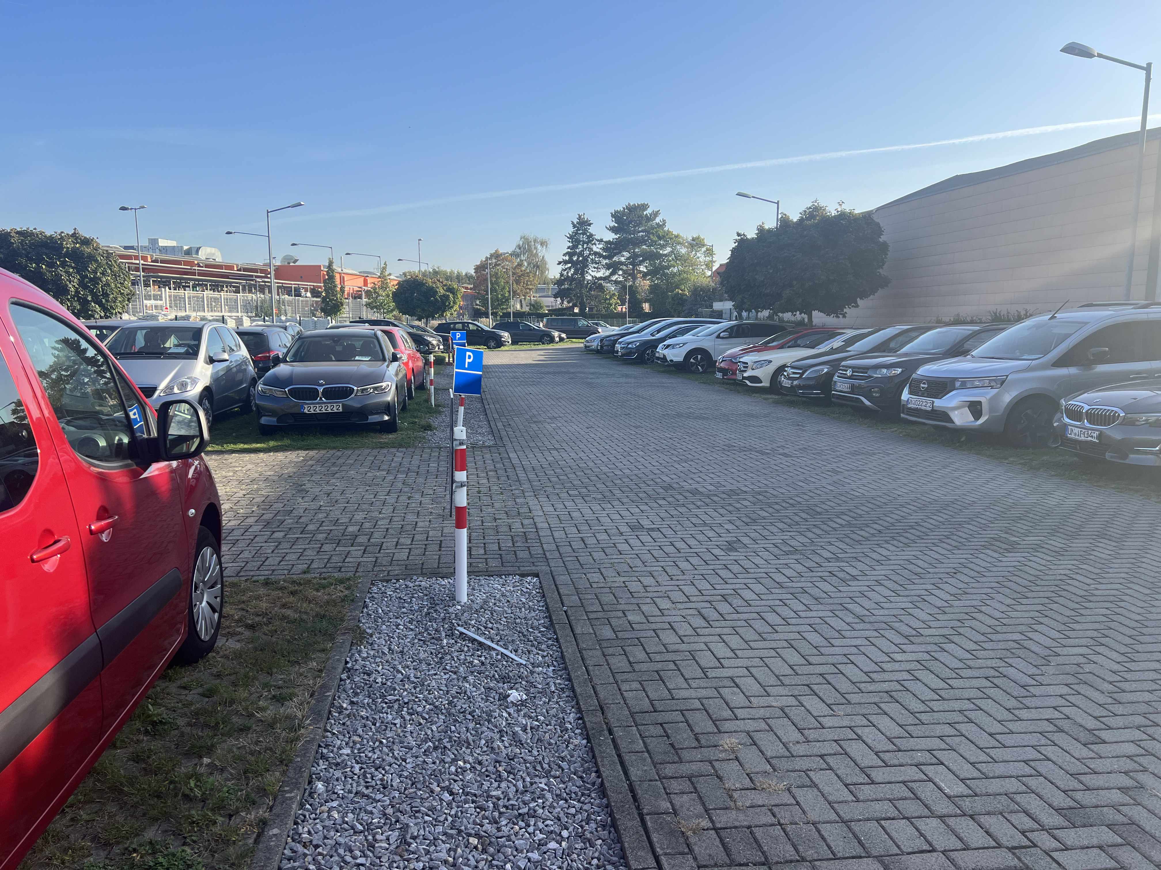 Vorschaubild der Parkplätze von BESTPARK Außenparkplatz