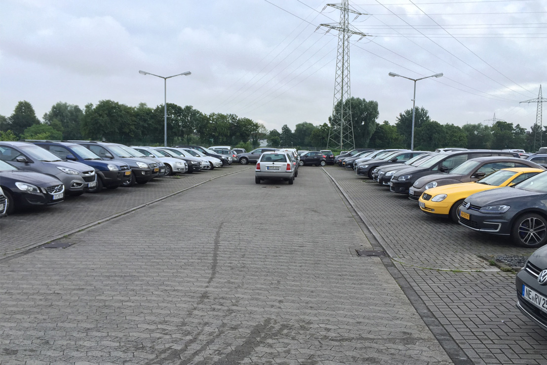 Parkplatzbild von Park & Fly Düsseldorf  Außenparkplatz