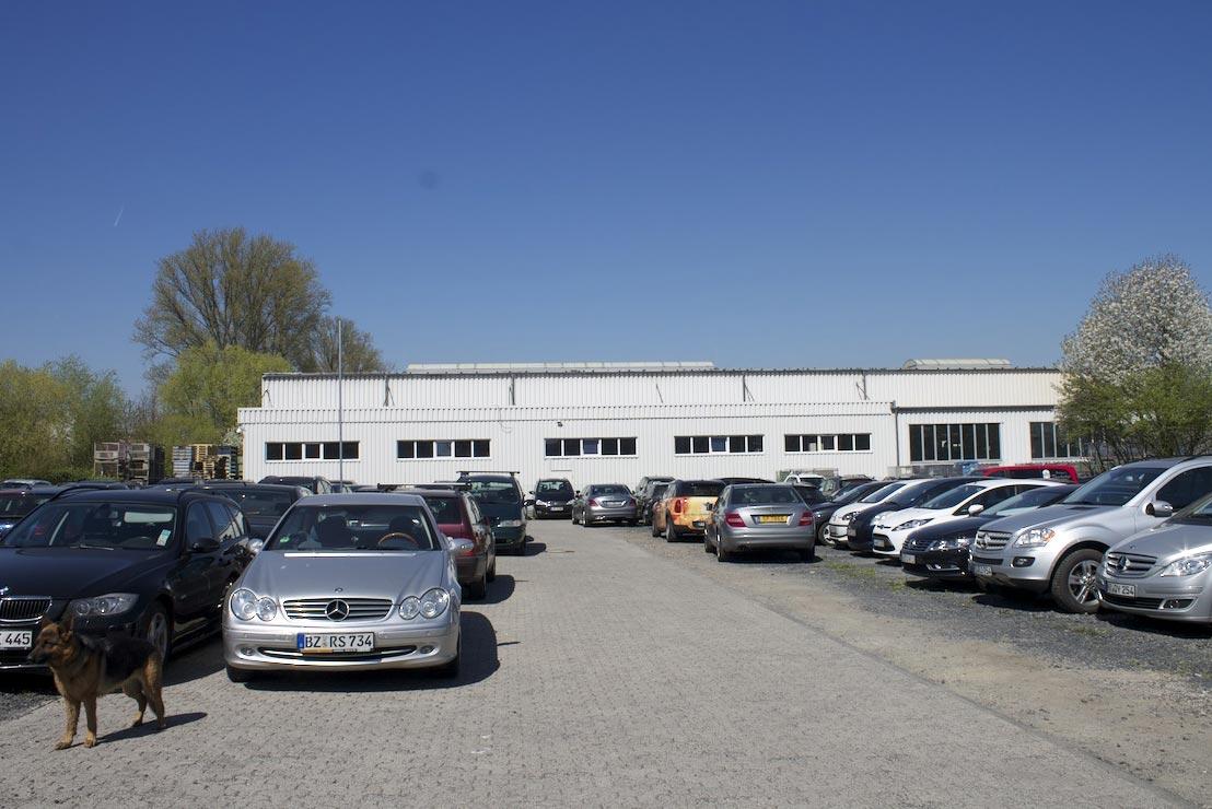 Parkplatzbild von AUTO-AUFSICHT Außenparkplatz